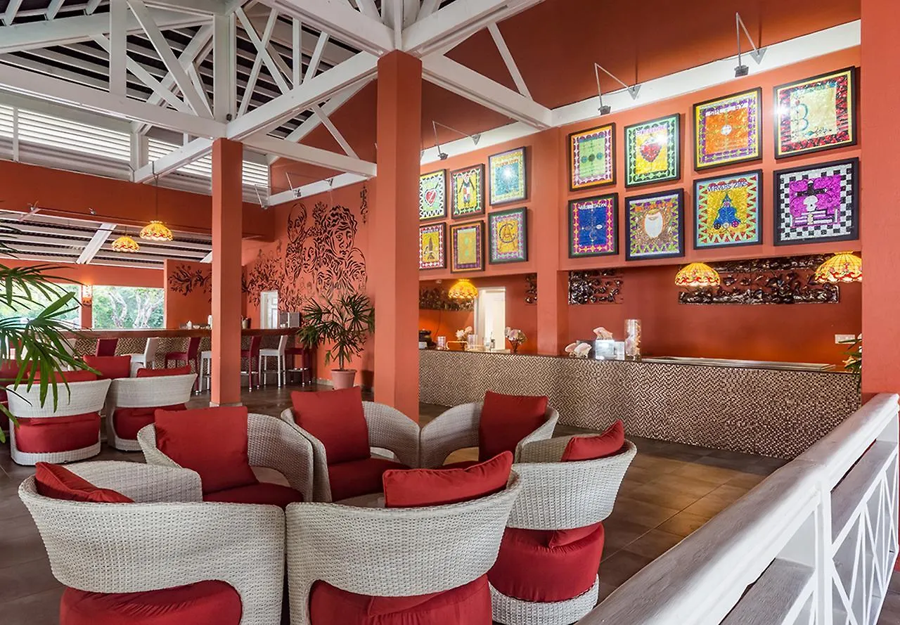Royal Decameron Indigo Beach Resort And Spa Montrouis